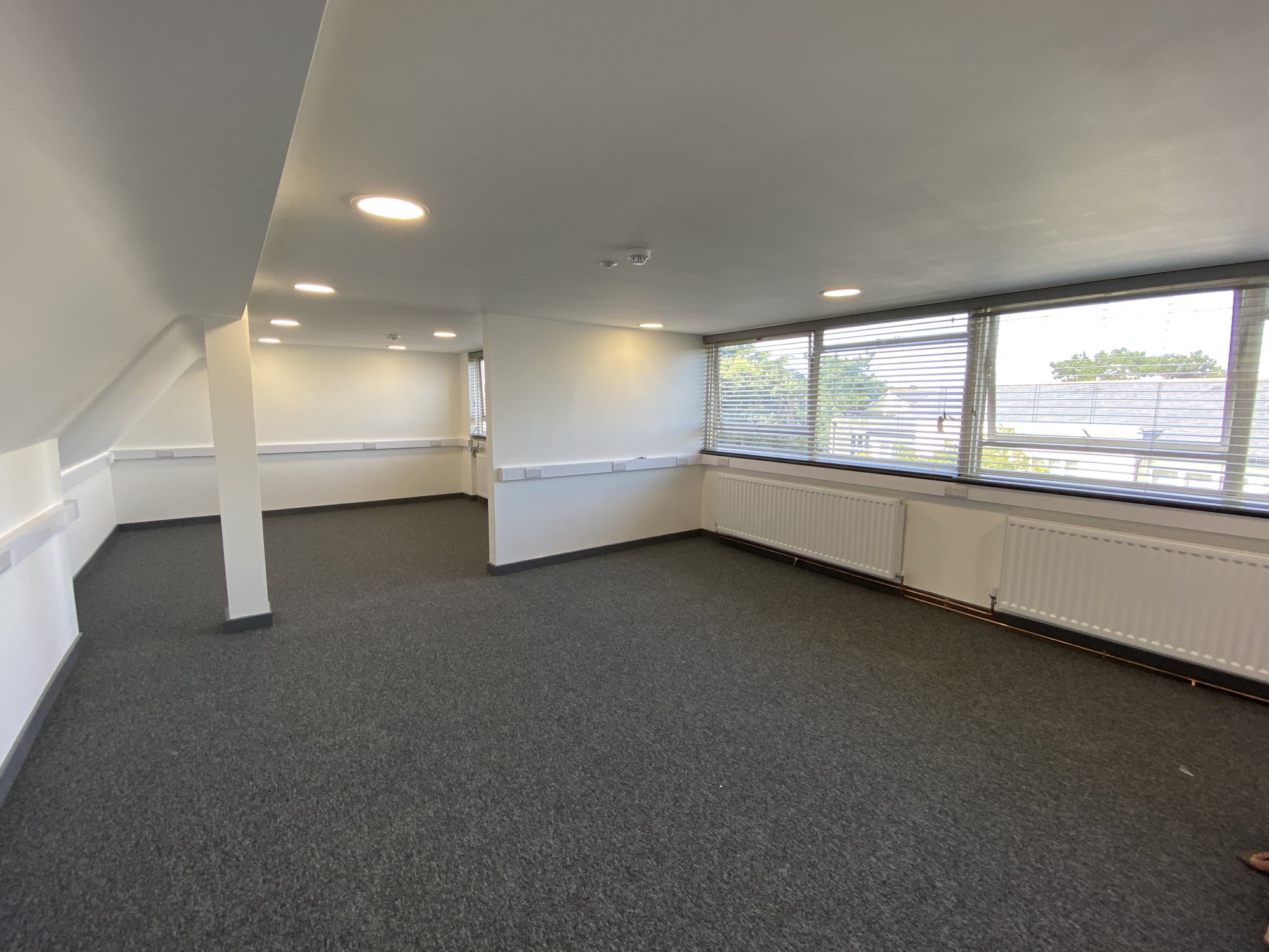 Investment in Newton Abbot - photo 3